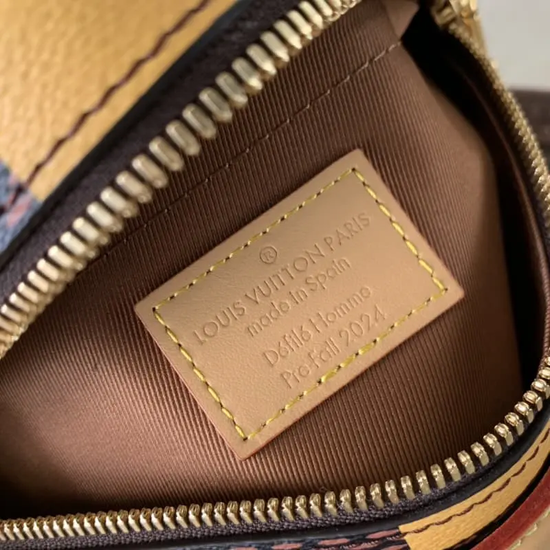 N40562 HH172 24x24x8cm High Quality Bags - Image 8