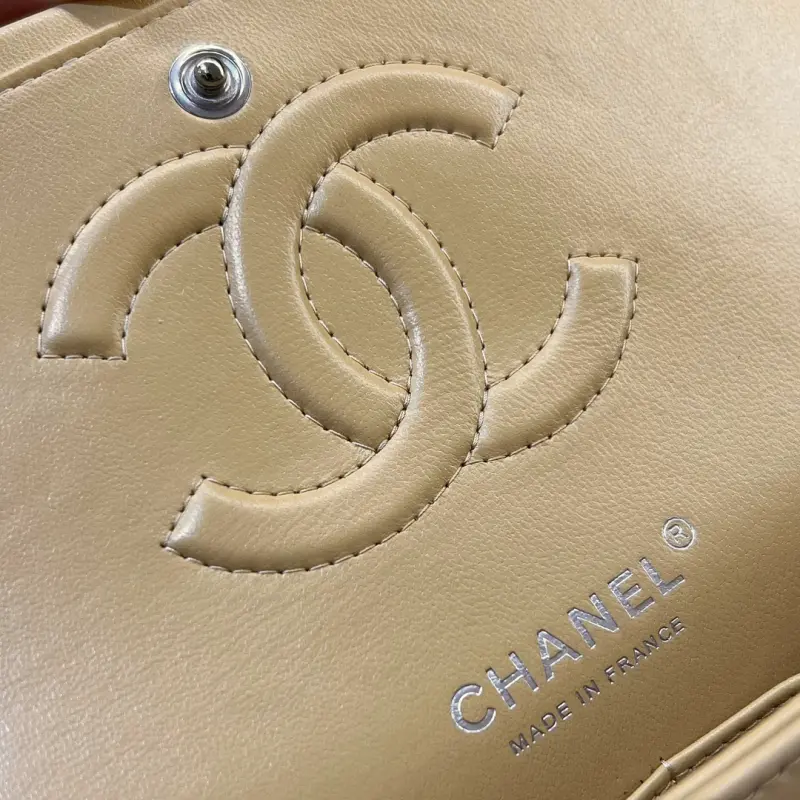 Medium 25cm Lamb Skin CM 12 High Quality Bags - Image 8