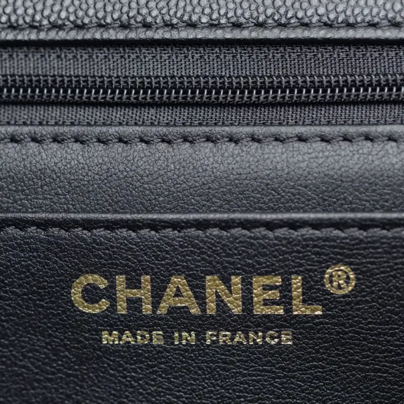 24s Handle Mailman CM 1 High Quality Bags - Image 12