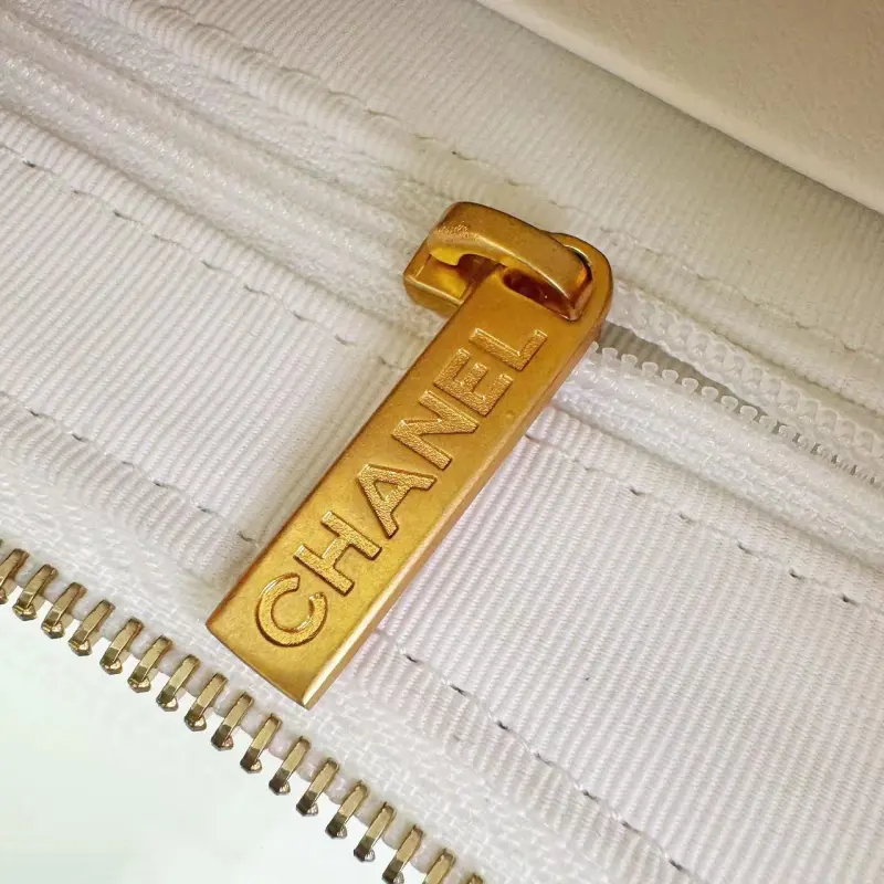 23B Single Chain Underarm CM 1 High Quality Bags - Image 8