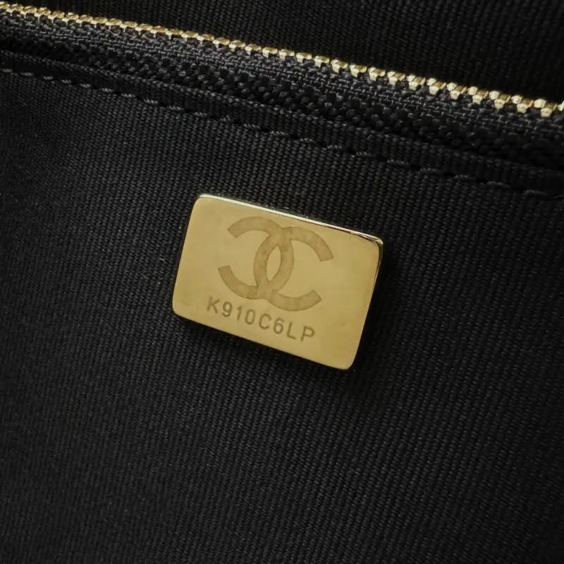 31 Large Black Bag High Quality Bags - Image 12