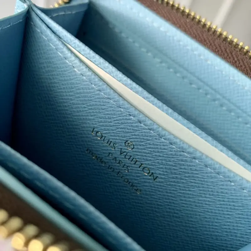 M83690 Little Yellow Duck HH124 11x8x2cm High Quality Bags - Image 8