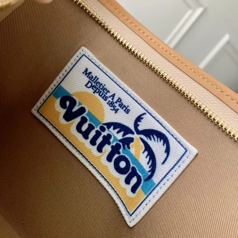 M83466 HH100 2 Apricots 22x14.5x4.5cm High Quality Bags - Image 8