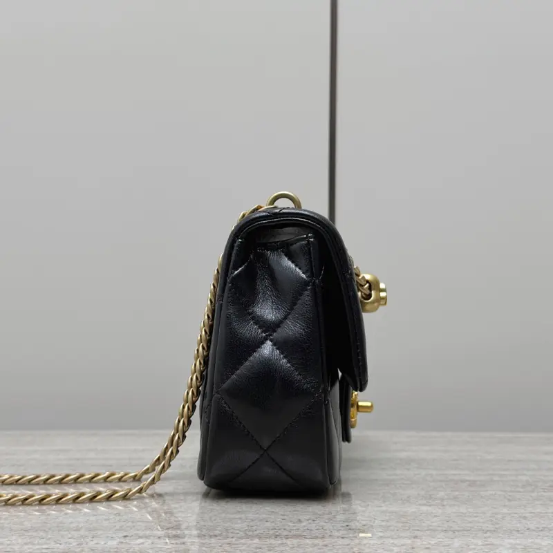 25c Heart 20 Black High Quality Bags - Image 3