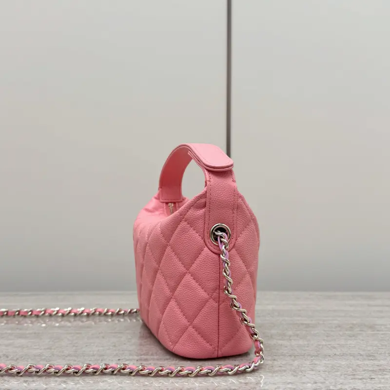 25c Lunch Box Bag CM 2 High Quality Bags - Image 3