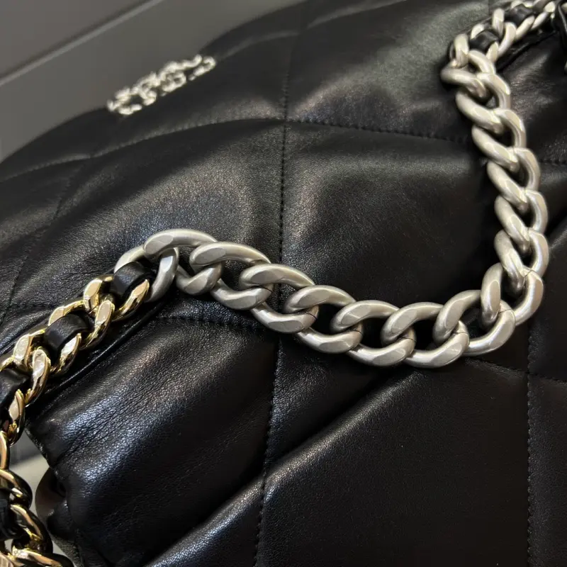 19BAG Mini 26cm CM 1 High Quality Bags - Image 3