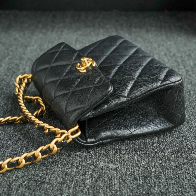 24s Handle Mailman CM 1 High Quality Bags - Image 3