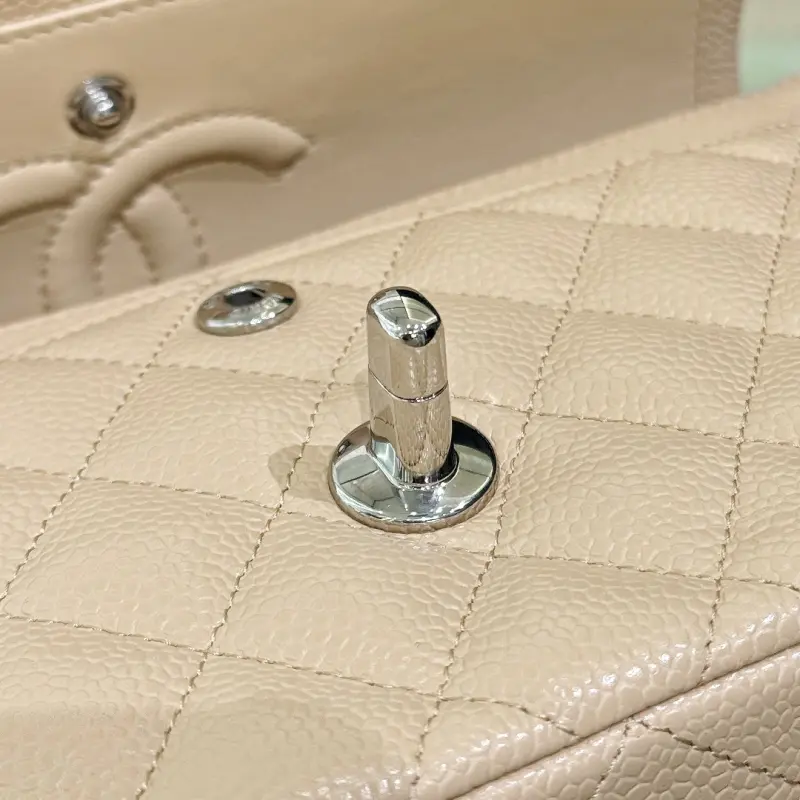 CF Small 23cm Cowhide CM 1 High Quality Bags - Image 4