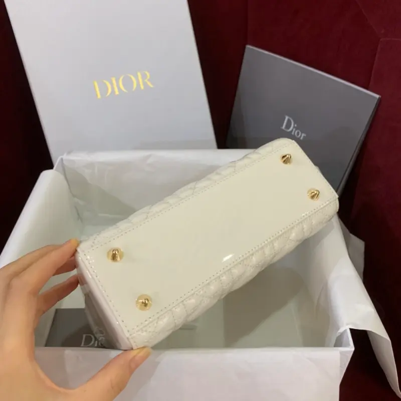 ML182 Milk White High Quality Bags - Image 5