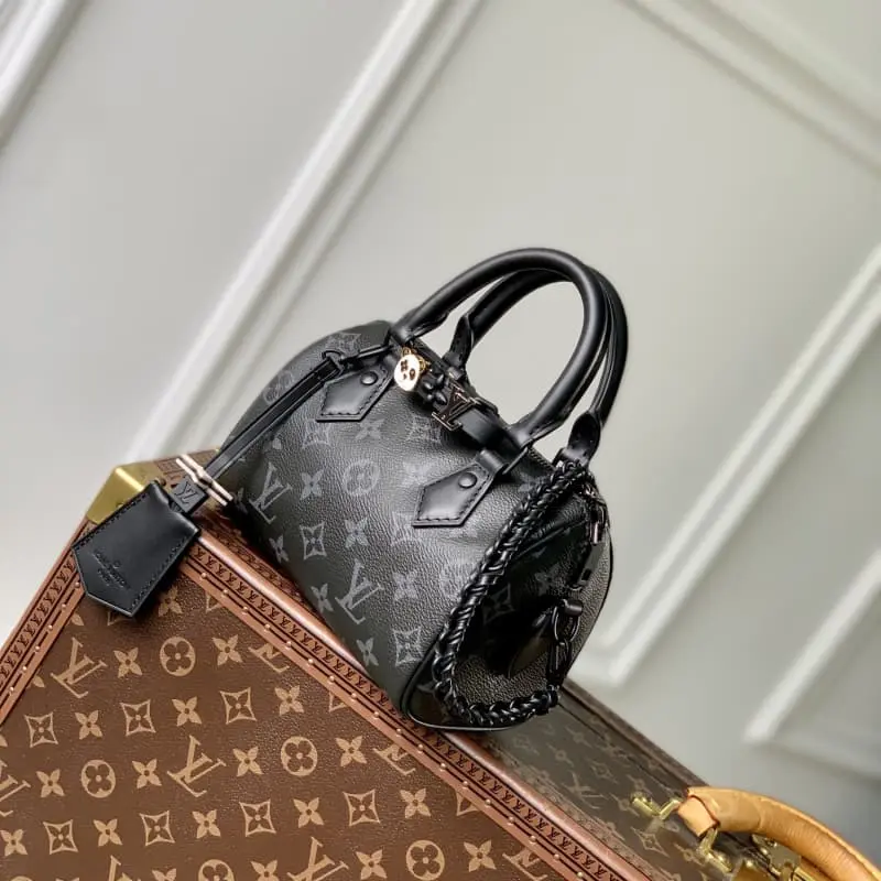 M24606 Black Flower S1 18x12.5x11cm High Quality Bags - Image 4