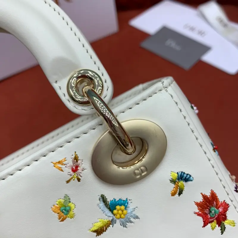 ML212 High Quality Bags - Image 4