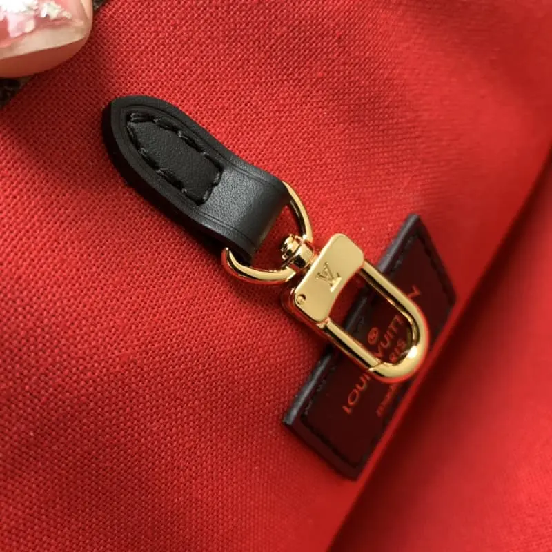 M46823 43x33x18.5cm High Quality Bags - Image 7