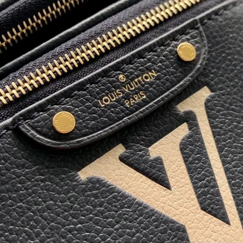 M46917Navy 17x12x9.5cm High Quality Bags - Image 7