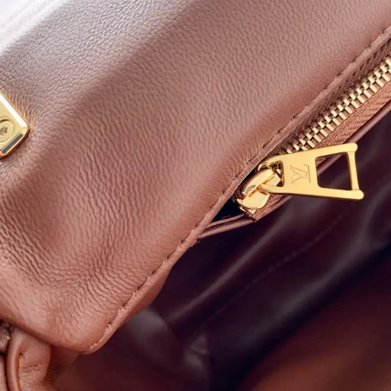 M23689 Brown 31x19.5x11cm High Quality Bags - Image 7