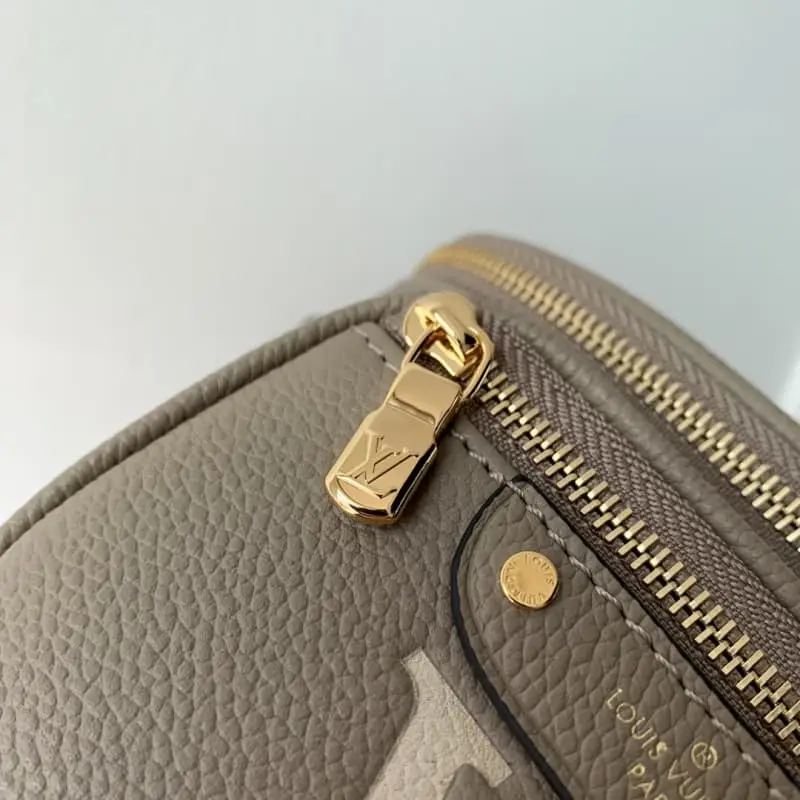 M82208 Grey silk screen 17x12x9.5cm High Quality Bags - Image 7