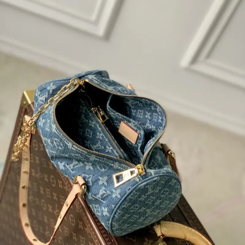 M46830 27x11x13cm High Quality Bags - Image 7