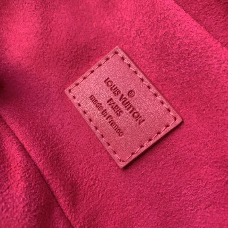 M44936 Rose Red 14X10.2X8.5cm High Quality Bags - Image 7