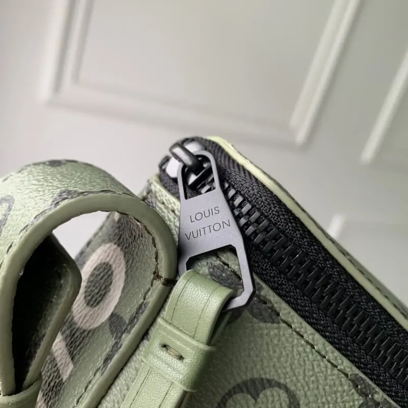 M23838 Green 24.5x16x4.5cm High Quality Bags - Image 7