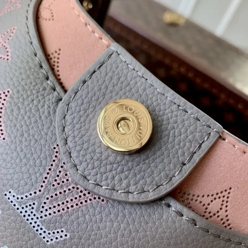 M23396 35x40x17cm High Quality Bags - Image 7