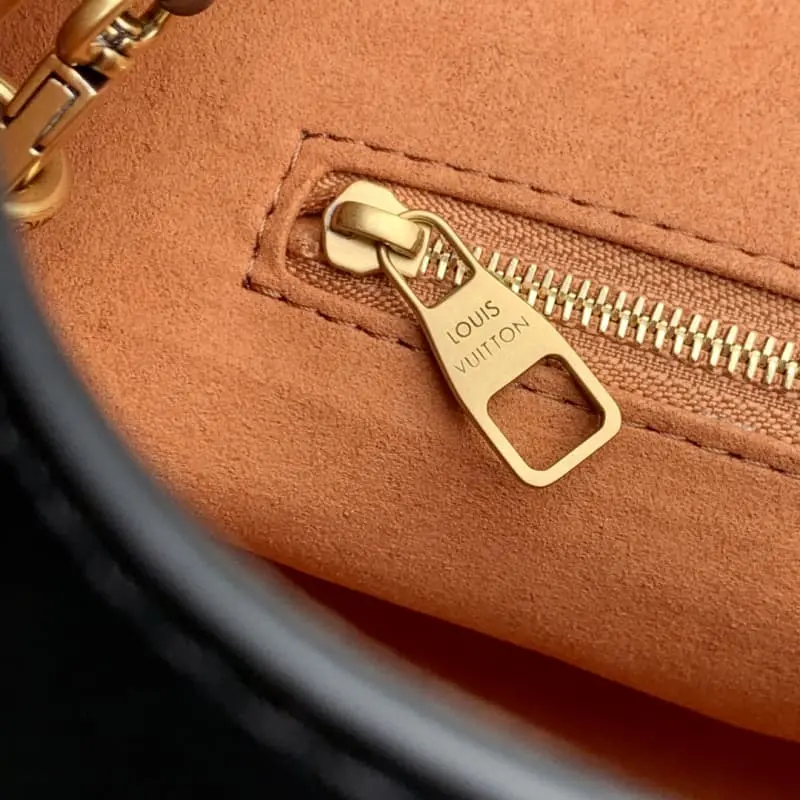 M13148 30x18x12cm High Quality Bags - Image 7