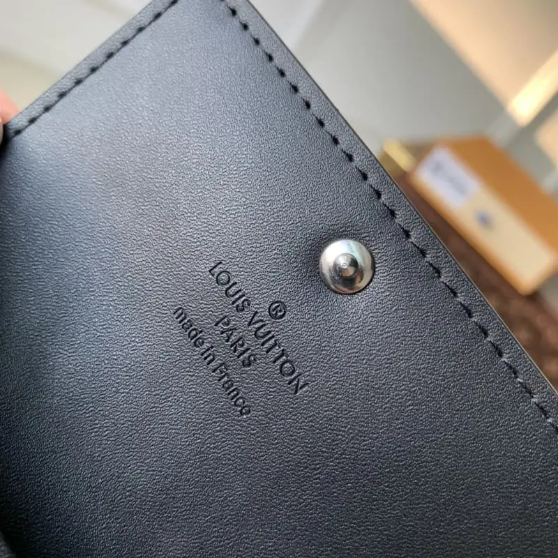 M82604 12X7X2cm High Quality Bags - Image 6