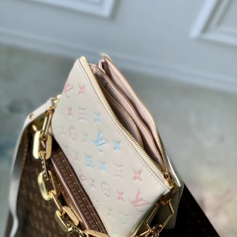 M22993 21x16x7cm High Quality Bags - Image 7