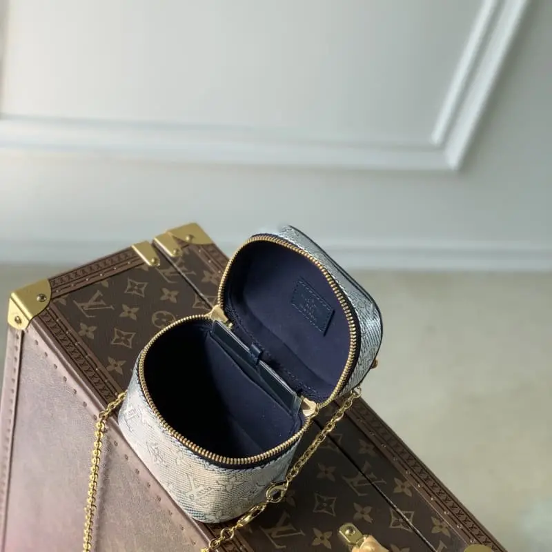 M82467 Blue 11x10x8cm High Quality Bags - Image 7