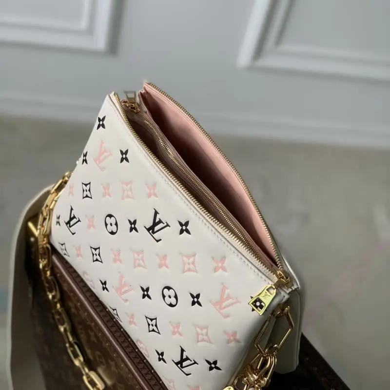 M57791 26x20x12cm High Quality Bags - Image 7