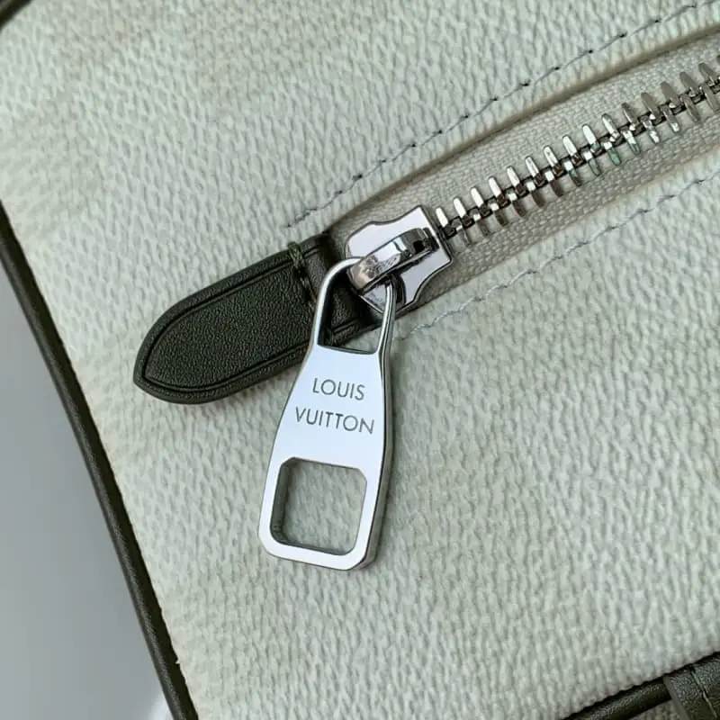 N00112 13x12x23cm High Quality Bags - Image 7