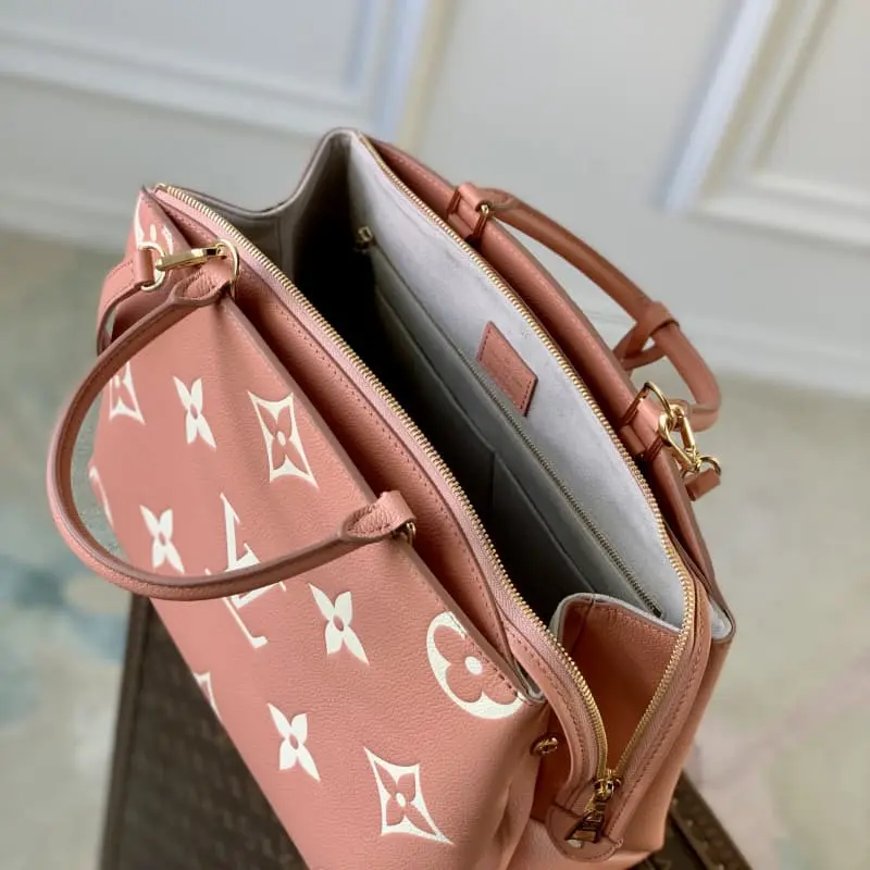 M45811 34x24x15cm High Quality Bags - Image 7