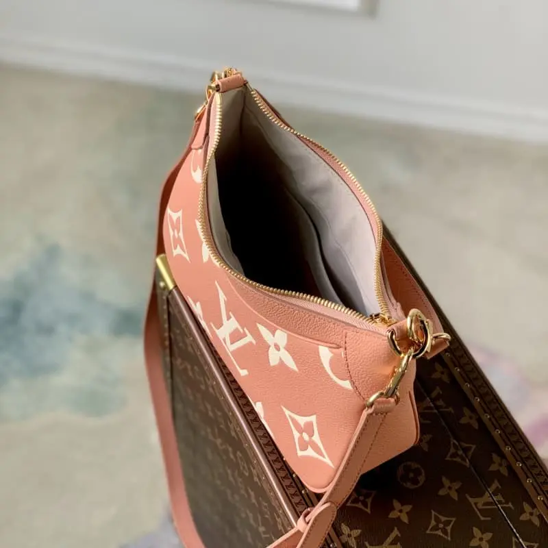 M46091 22x14x9cm High Quality Bags - Image 7