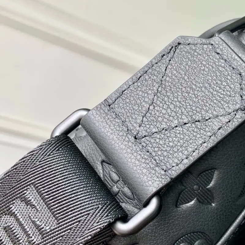 M14874 26.6x17x11cm High Quality Bags - Image 7