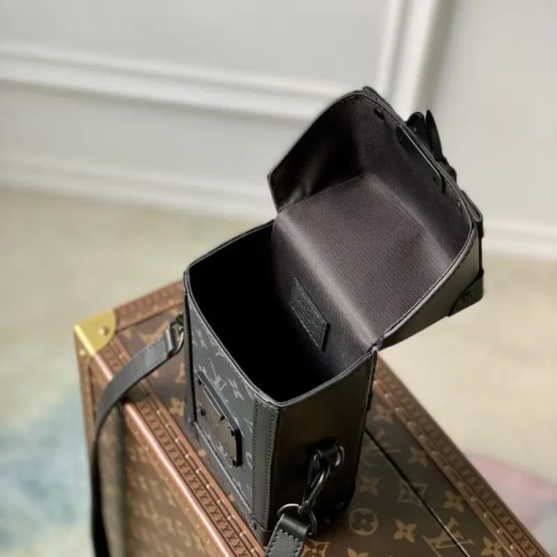 M82077 10.7x17.5x6.8cm High Quality Bags - Image 7