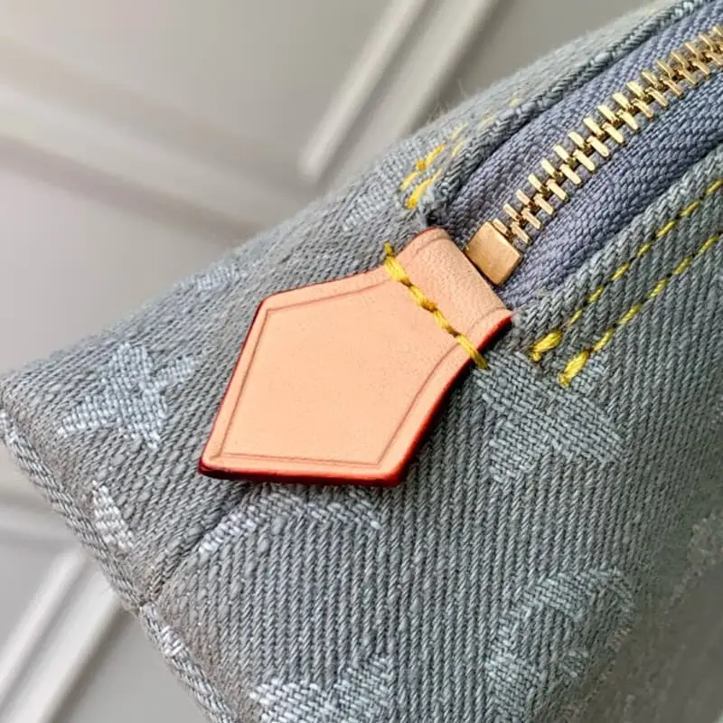 M13751 Grey 12x6x19cm High Quality Bags - Image 7