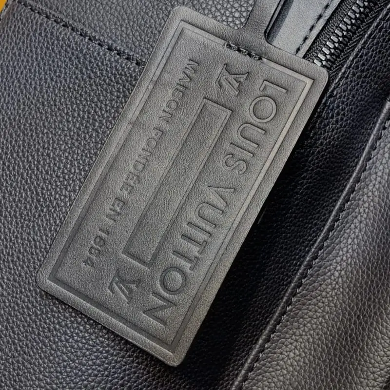 M57079 43x30x14cm High Quality Bags - Image 6