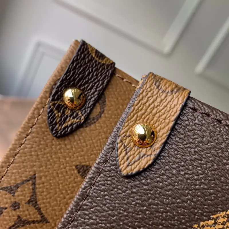 M44576 41x34x19cm High Quality Bags - Image 6