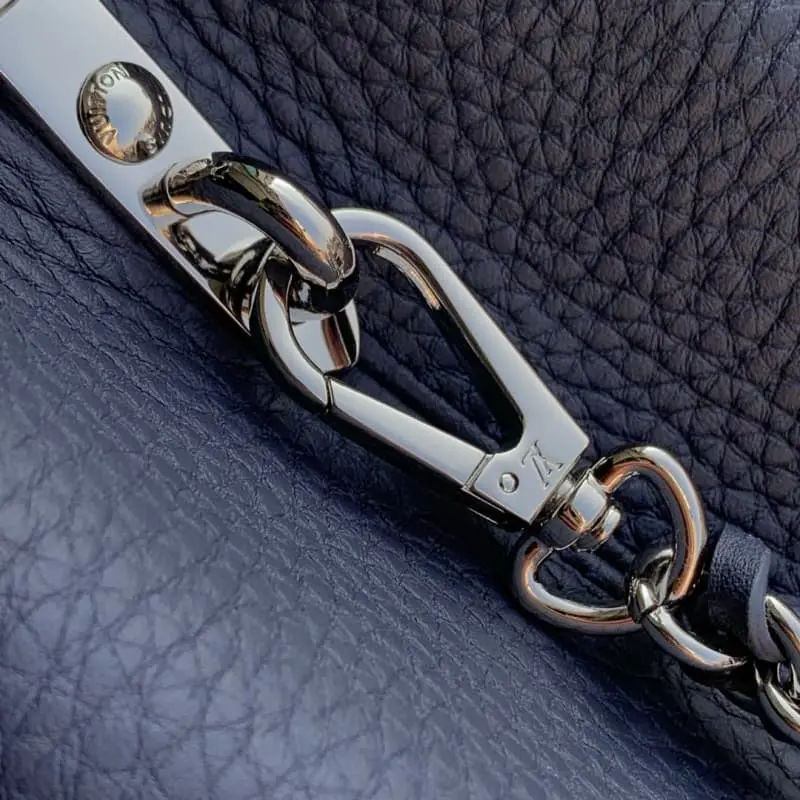 M12751 S1 13.6x8x21cm High Quality Bags - Image 7