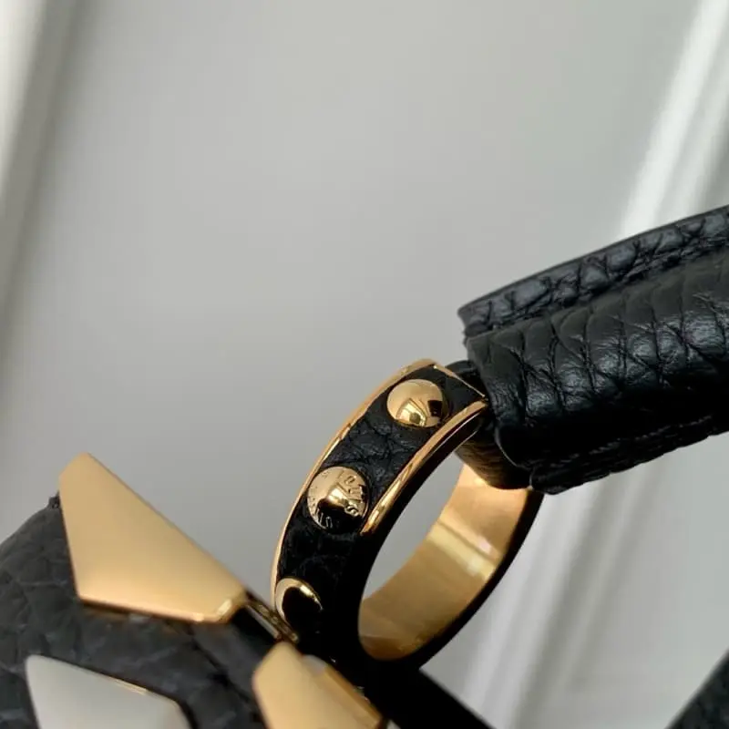 M12751 S2 13.6x8x21cm High Quality Bags - Image 7