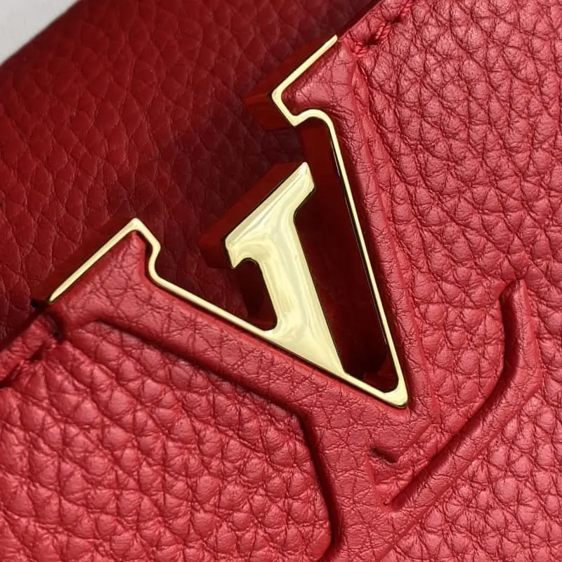 M56845 Red 21x14x8cm High Quality Bags - Image 6