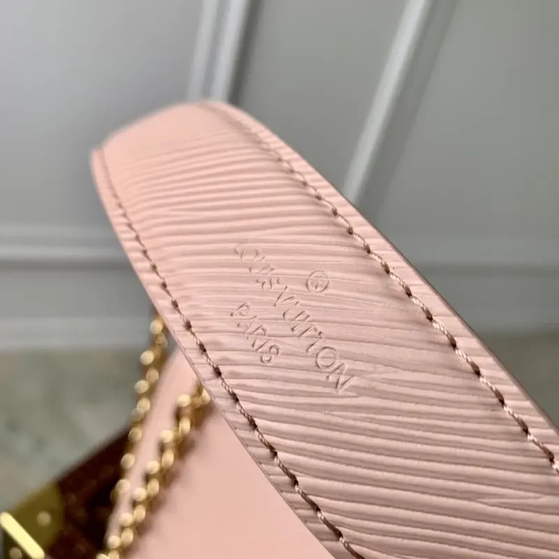 M59218 S1 23x17x9.5cm High Quality Bags - Image 7