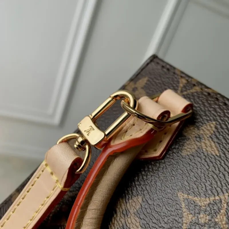 M82112 14x17x5cm High Quality Bags - Image 5