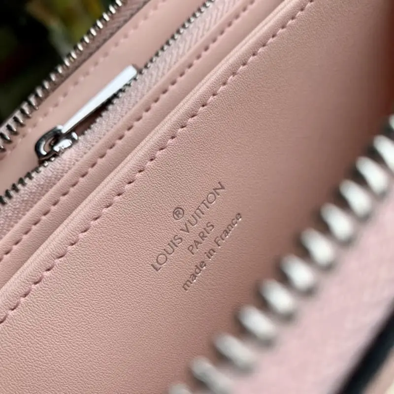 M61868 Pink 19x10cm High Quality Bags - Image 7