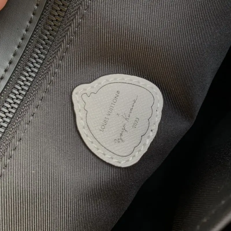 M46404 36.5x38x9cm High Quality Bags - Image 7