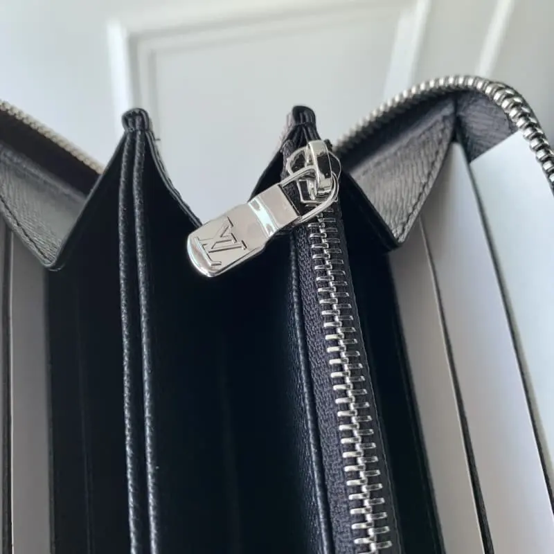 M81858 19x10.5x2.5cm High Quality Bags - Image 6