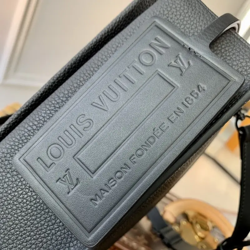 M82085 17.3x12x7cm High Quality Bags - Image 7