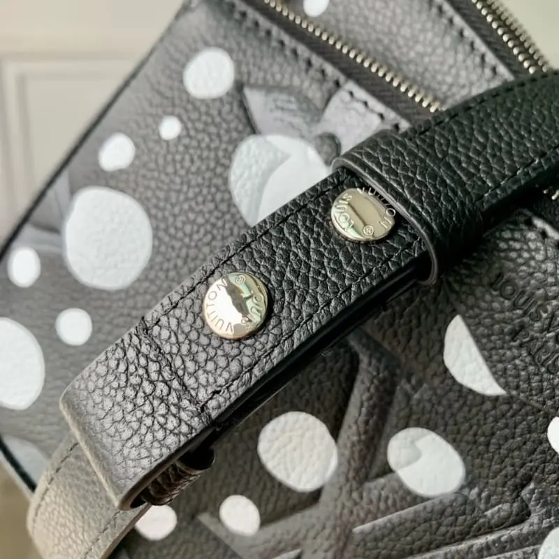 M46410 25x14.5x4.5cm High Quality Bags - Image 7