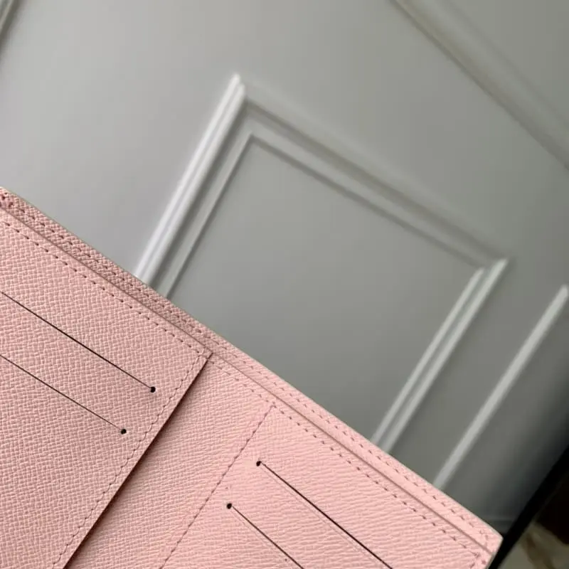 N00133 White Grid 9x11.5x1.5cm High Quality Bags - Image 7