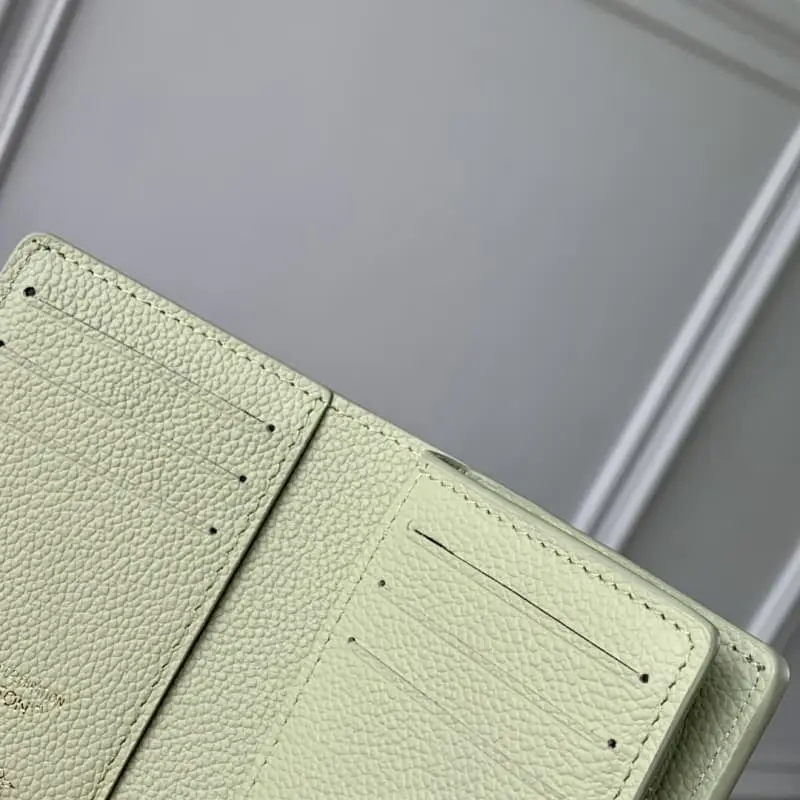 M13619 Green 11x8.5x3.5cm High Quality Bags - Image 7