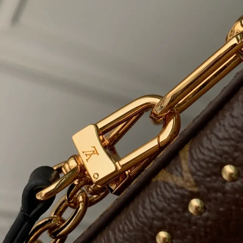 M13147 12x4x23cm High Quality Bags - Image 7