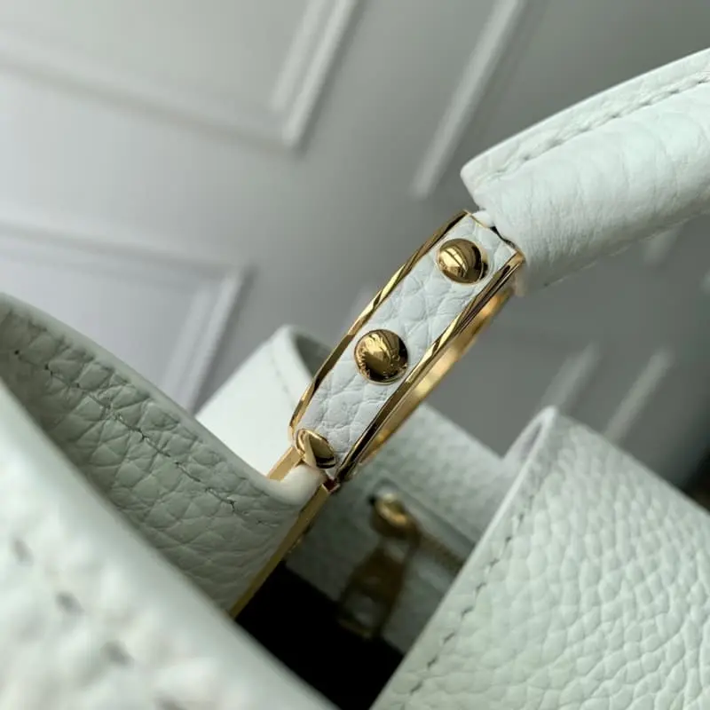 M24673 HH101 3 White 31x20x11cm High Quality Bags - Image 8